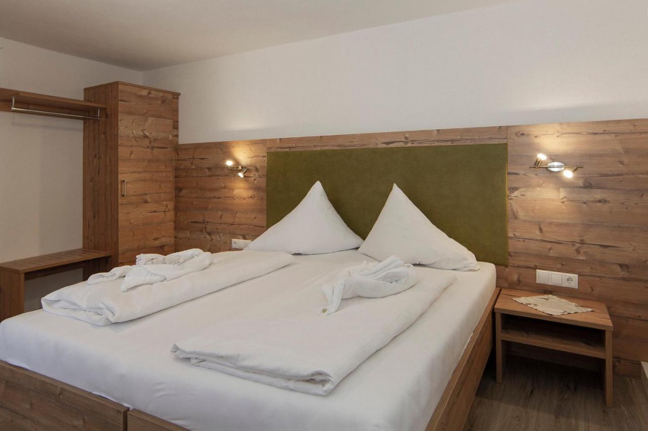 Hotel Neuwirt มีมิง ภายนอก รูปภาพ
