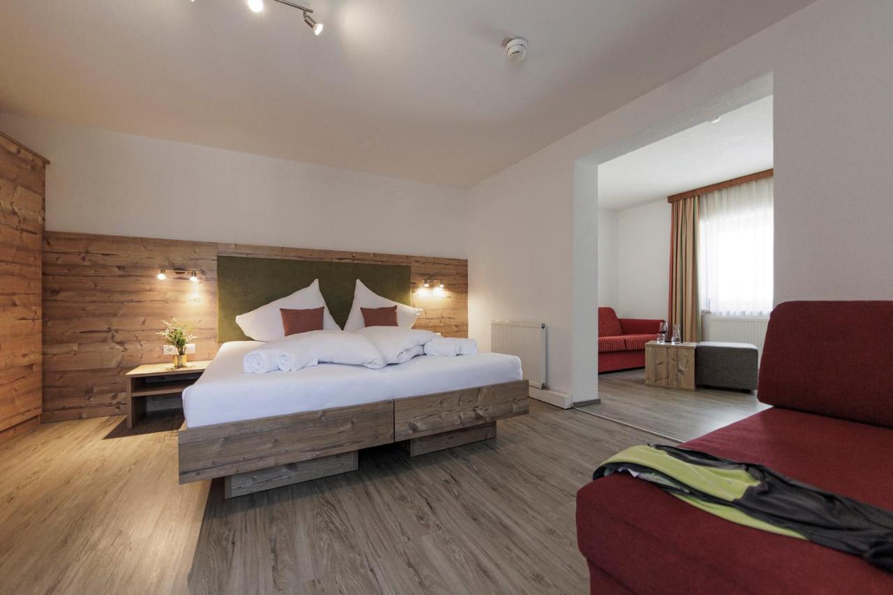 Hotel Neuwirt มีมิง ภายนอก รูปภาพ