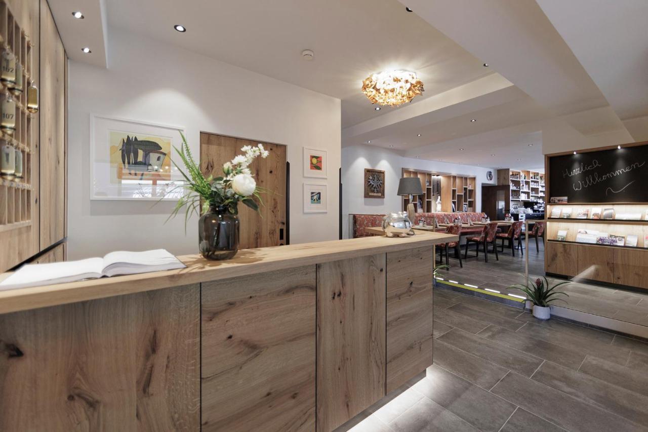 Hotel Neuwirt มีมิง ภายนอก รูปภาพ