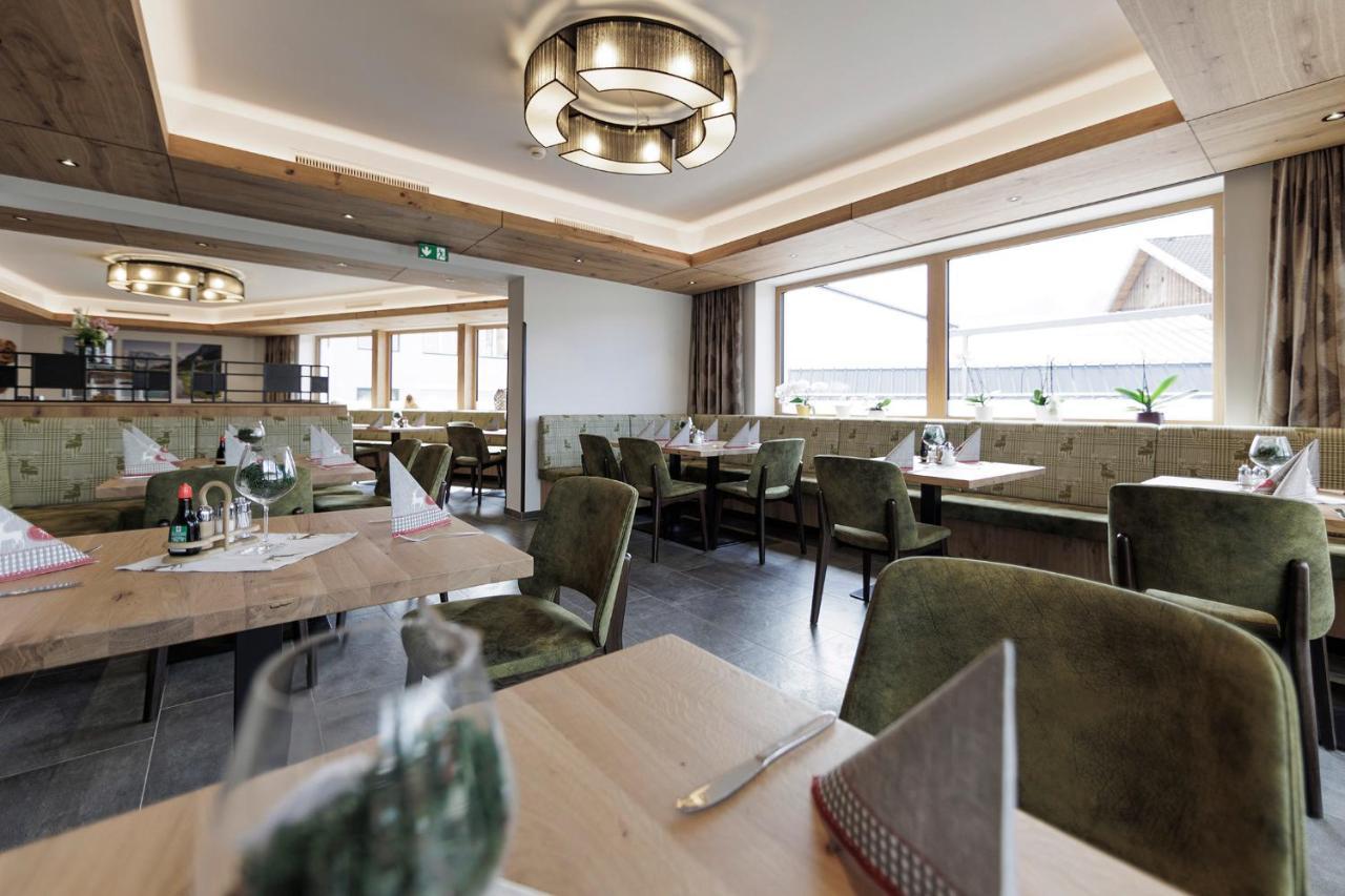 Hotel Neuwirt มีมิง ภายนอก รูปภาพ