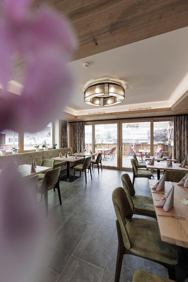 Hotel Neuwirt มีมิง ภายนอก รูปภาพ