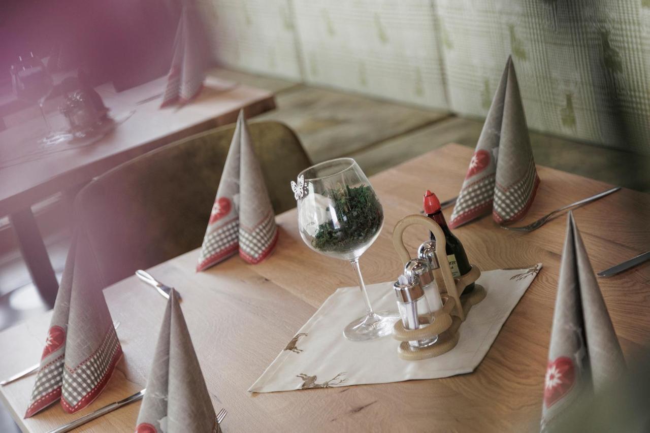Hotel Neuwirt มีมิง ภายนอก รูปภาพ